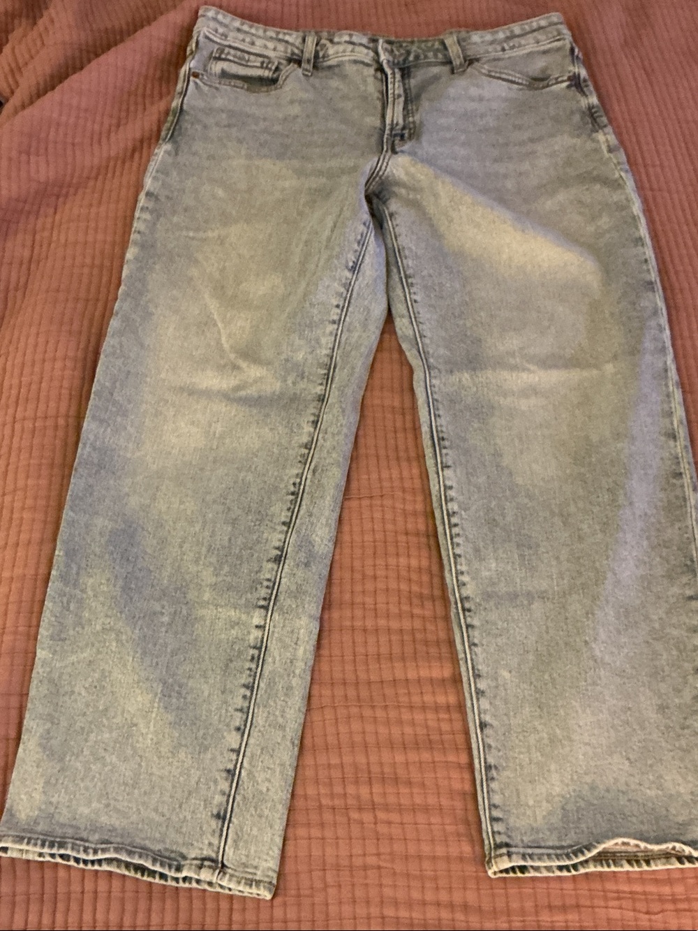 Women’s Light Wash Denim Jeans